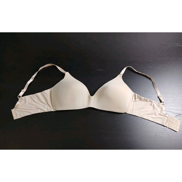 Motherhood Maternity Lightly Lined Wireless Nursing Bra Nude Size 38D #484C - Picture 2 of 9